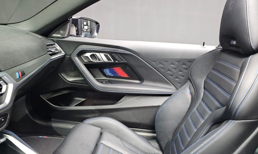 BMW 2-Series M240i xDrive Coupe, 2022