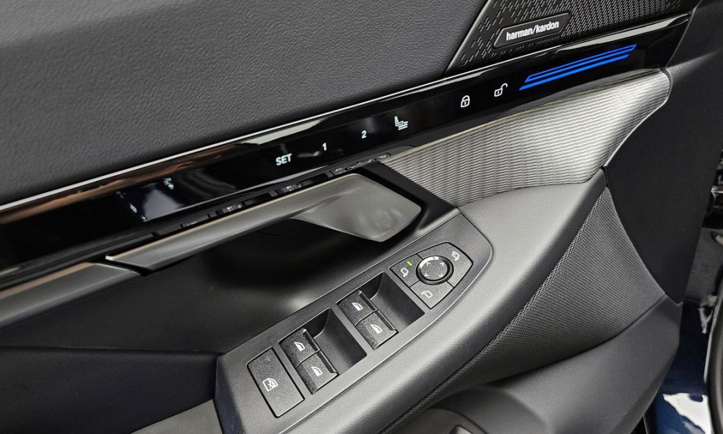 BMW 5-Series 520i M Sport, 2024