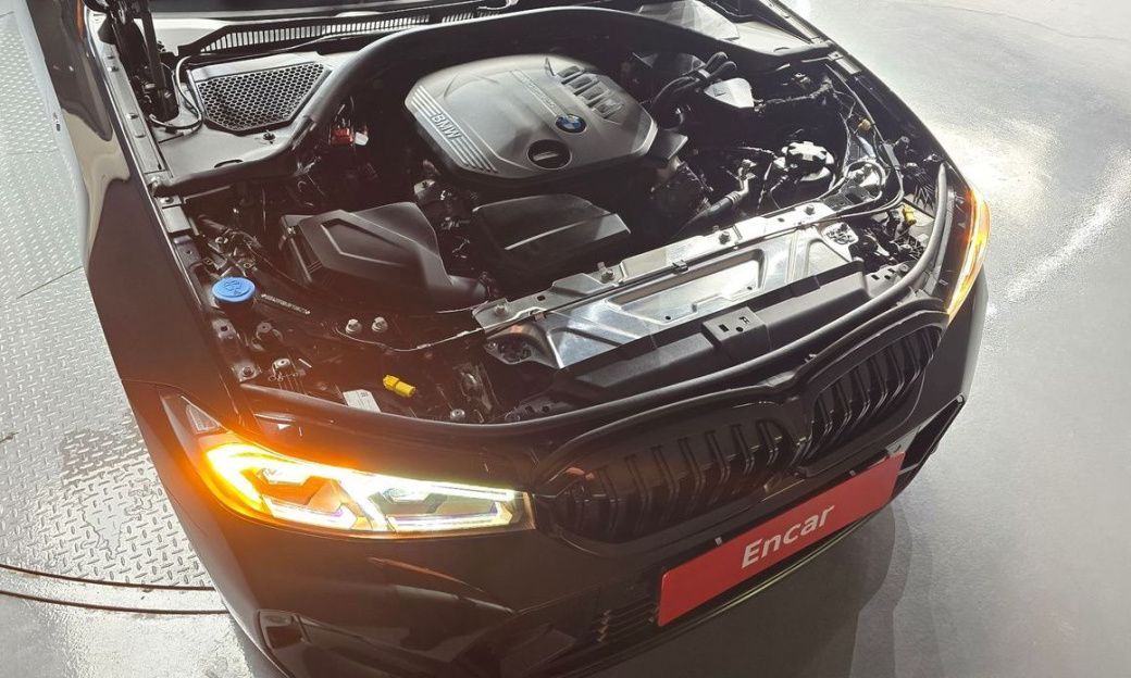 BMW 3-Series 320d M Sport, 2024