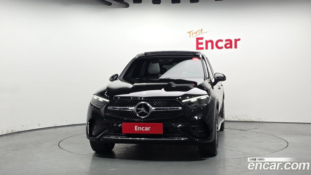 Mercedes-Benz GLC-Class GLC 300 4MATIC Avantgarde, 2025