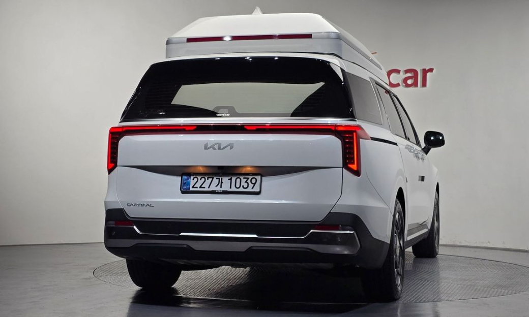 Kia Carnival 9-Seater Noblesse, 2025
