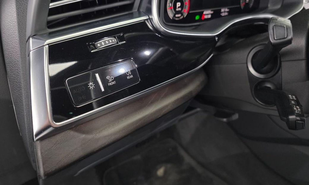 Audi Q7 45 TDI Quattro Premium, 2022