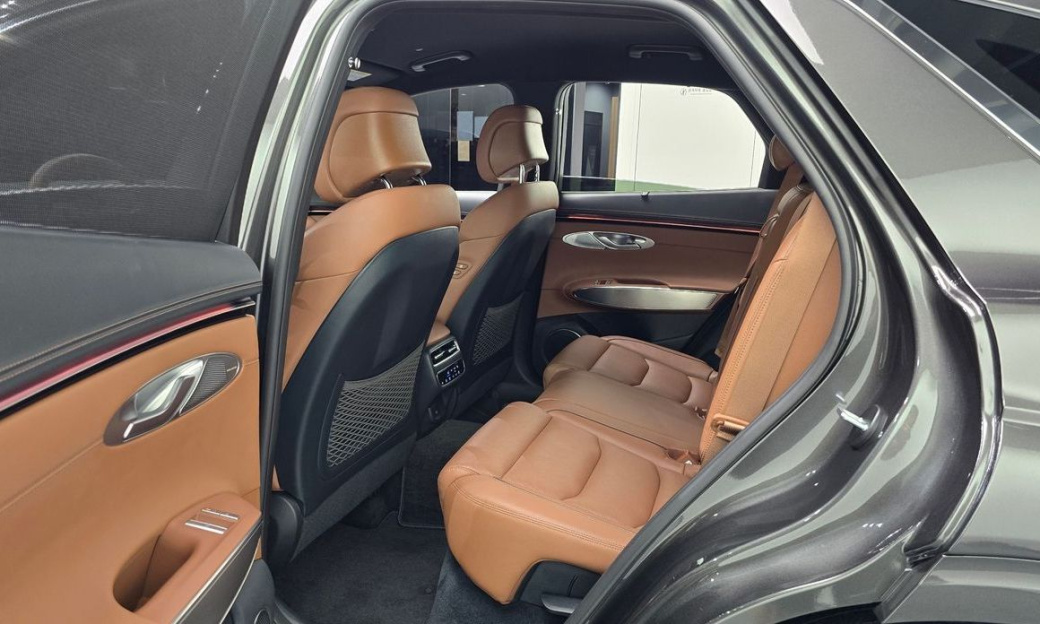 Genesis GV70 2.5T Gasoline 2WD, 2025