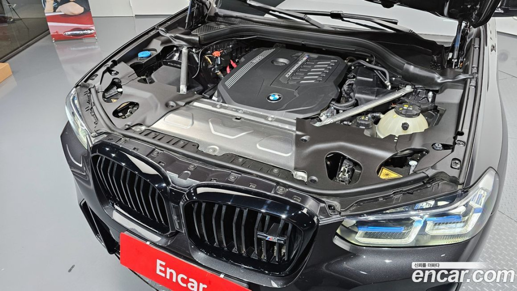 BMW X4 xDrive M40i, 2024