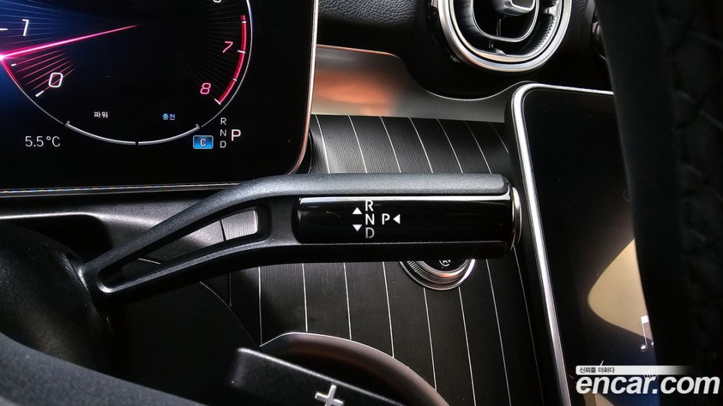 Mercedes-Benz C-Class C200 4MATIC Avantgarde, 2022