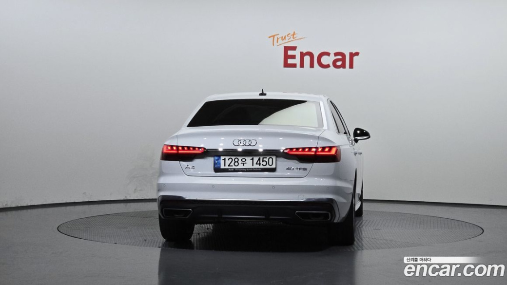 Audi A4 40 TFSI Premium, 2021