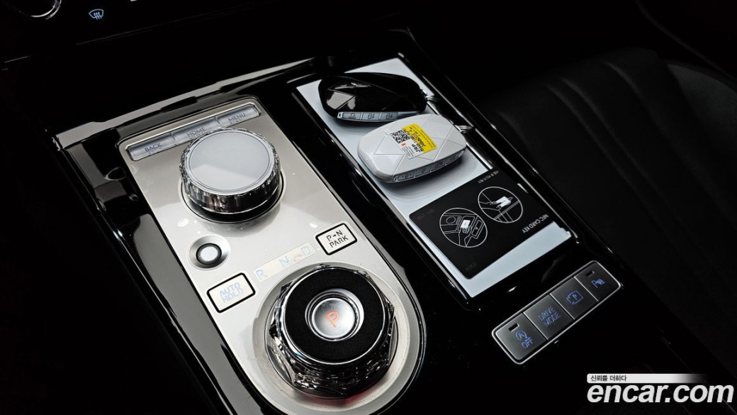 Genesis G80 Gasoline 2.5 Turbo AWD, 2025
