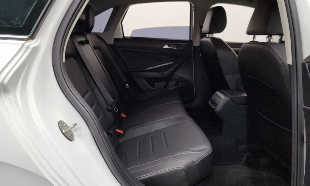 Volkswagen Jetta 1.4 TSI Prestige, 2021