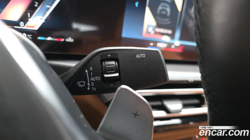 BMW 3-Series 320i M Sport, 2023