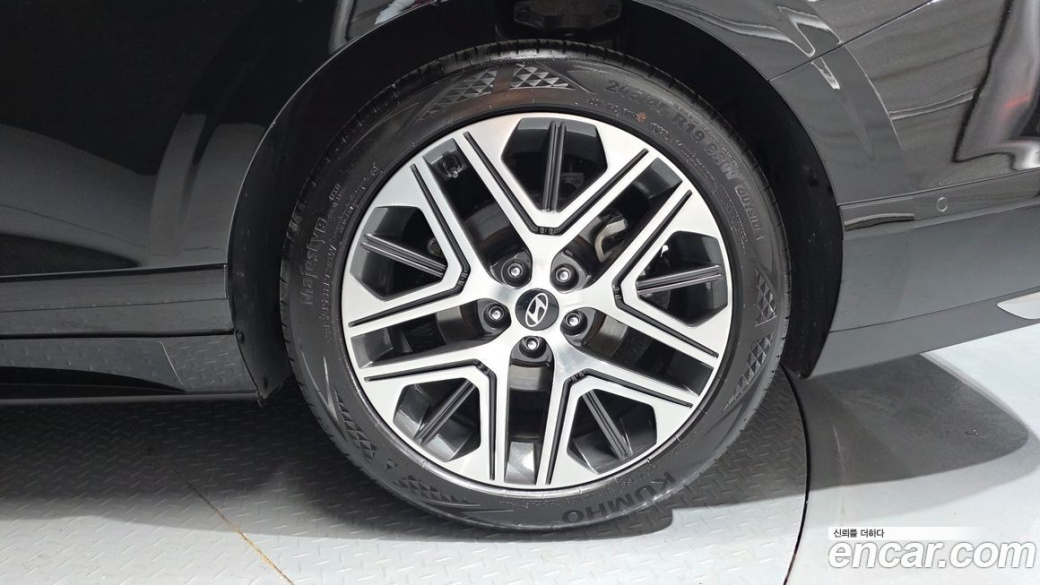 Hyundai Grandeur 2,5 Gasoline 2WD, 2023