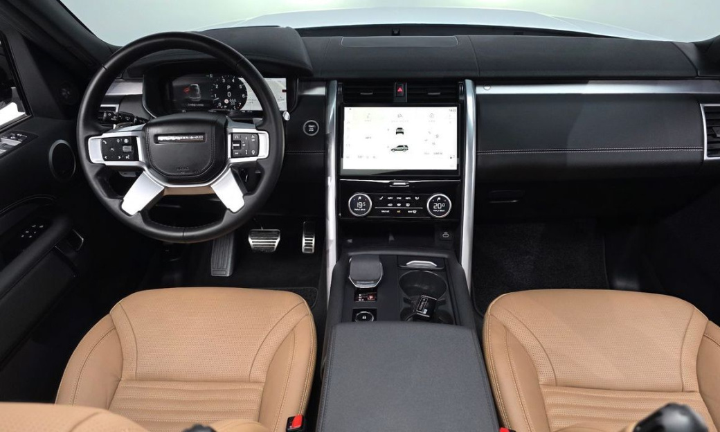 Land Rover Discovery P360 Dynamic HSE, 2024