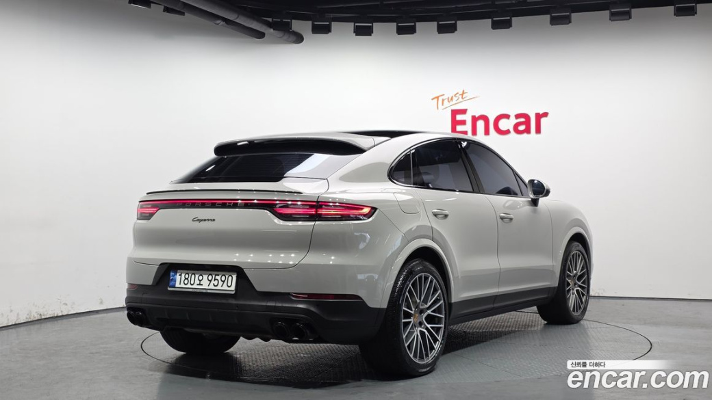 Porsche Cayenne 3.0 COUPE PLATINUM EDITION, 2023