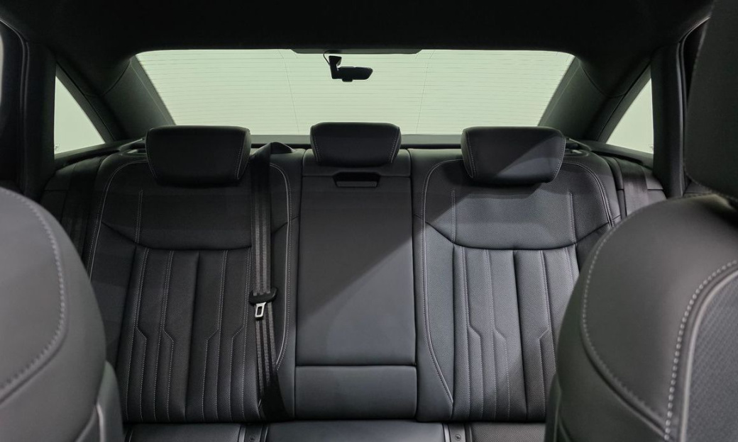 Audi A6 45 TFSI Quattro Premium, 2025