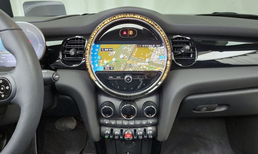 Mini Cooper Convertible Classic, 2024
