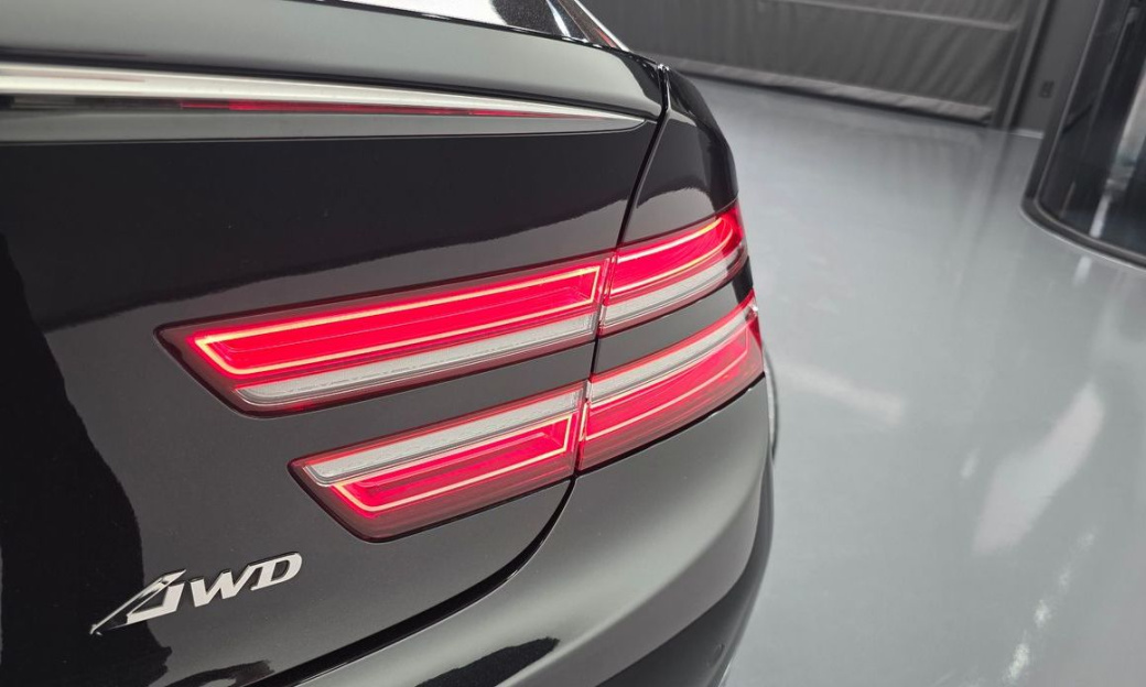 Genesis G80 Gasoline 2.5 Turbo AWD, 2022