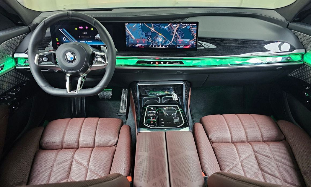 BMW 7-Series 740i xDrive M Sport Limited, 2025
