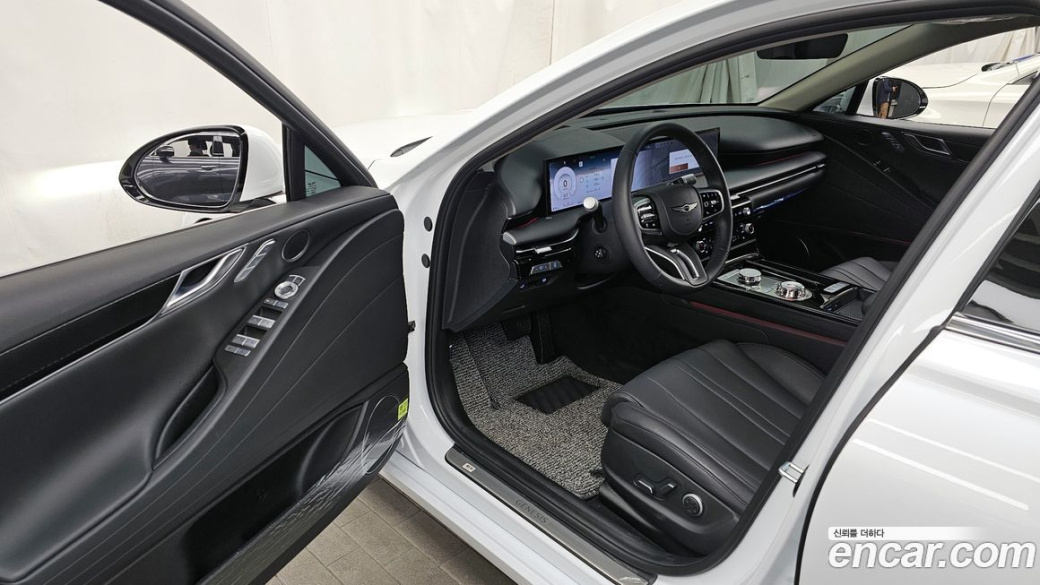 Genesis G80 Gasoline 2.5 Turbo 2WD, 2025