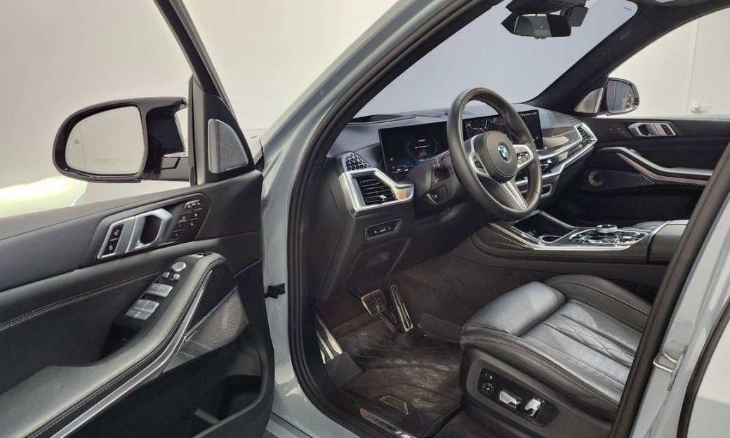 BMW X7 M60i xDrive M sport 6STR, 2024