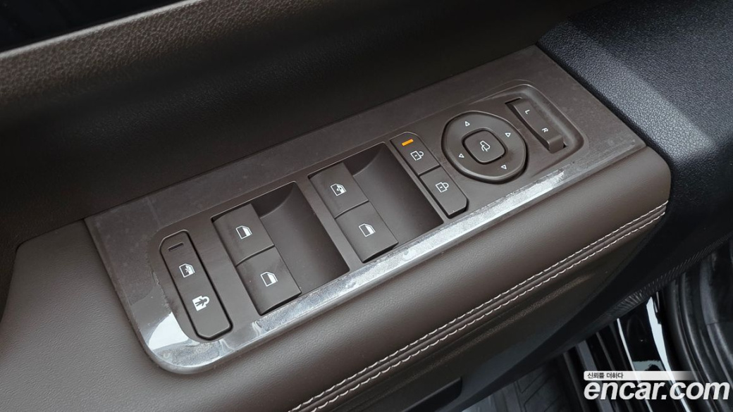 Kia Tasman 2.5T Gasoline 4WD, 2026