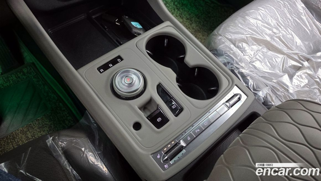 Kia Carnival 7-Seater Noblesse, 2025
