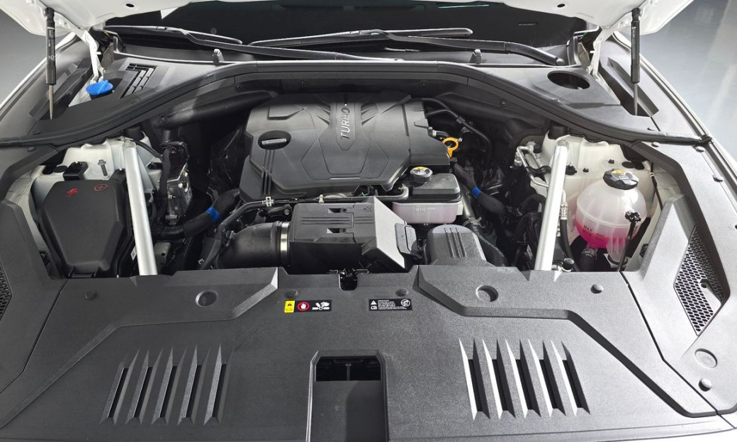 Genesis GV70 2.5T Gasoline 2WD, 2025