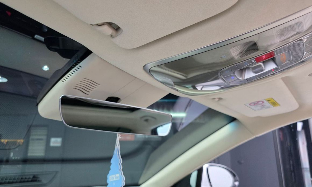 Genesis G80 Gasoline 2.5 Turbo AWD, 2025