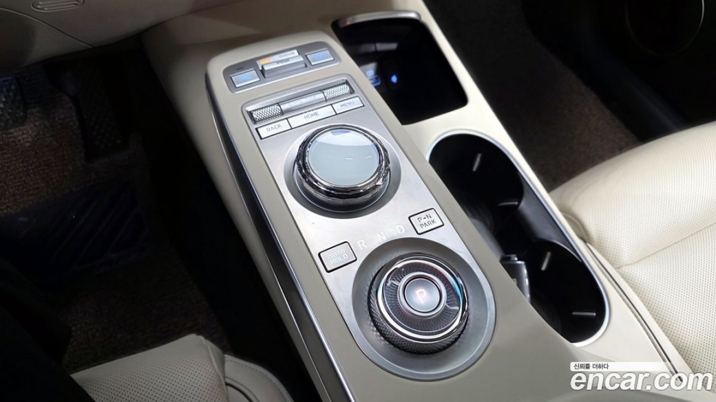 Genesis GV70 2.5T Gasoline AWD, 2023