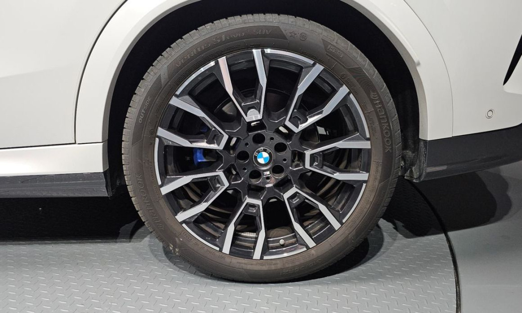 BMW X6 xDrive40i M Sport, 2025