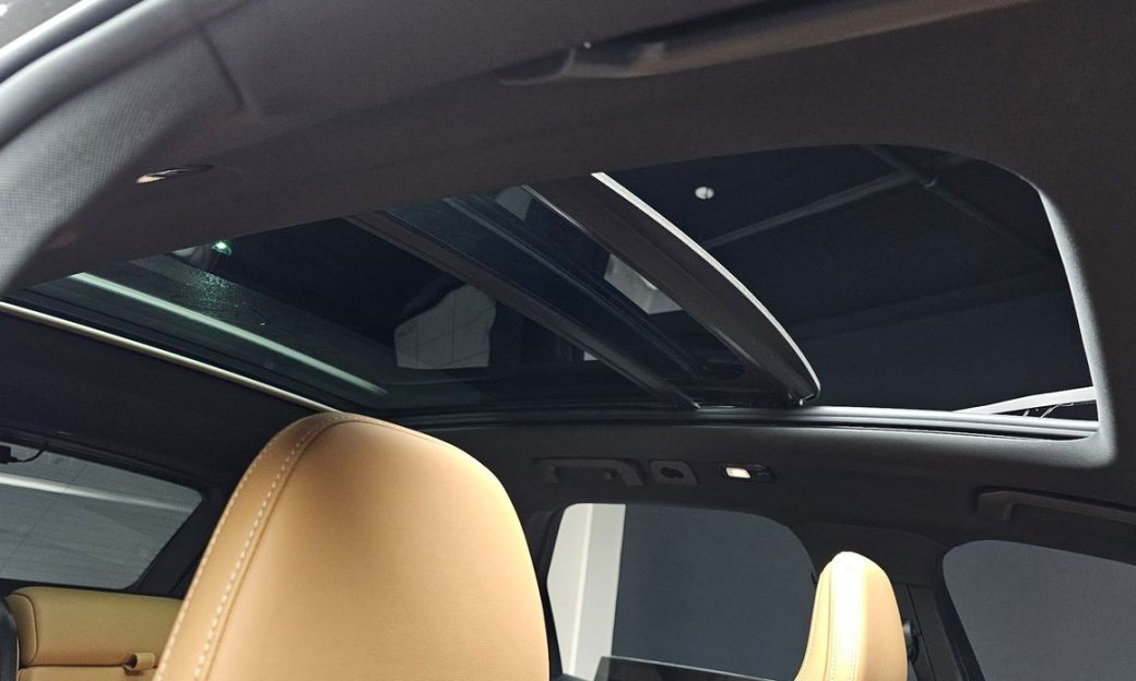 Volvo XC60 B6 Ultimate Bright, 2024