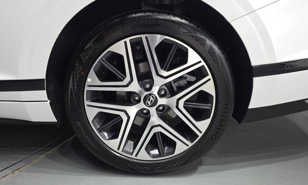 Hyundai Grandeur 2,5 Gasoline 2WD, 2024