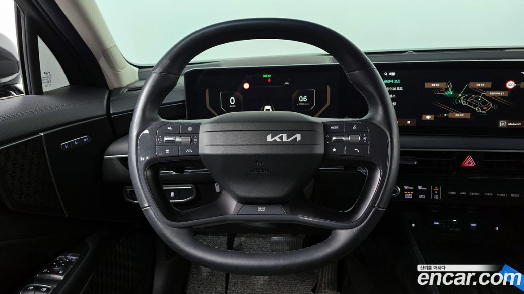 Kia K8 2.5 Gasoline 2WD, 2025