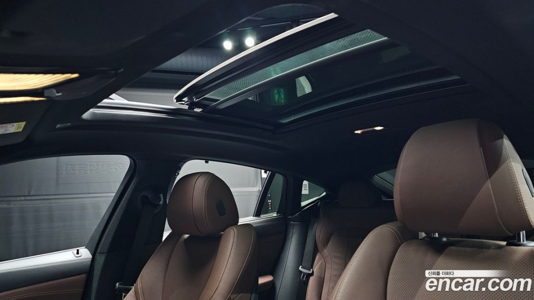BMW X6 xDrive40i M Sport, 2022