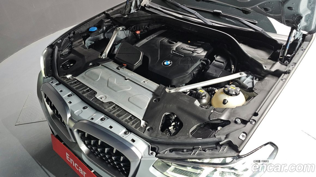 BMW X4 xDrive20i M Sport, 2023