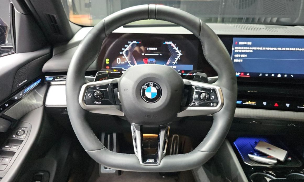 BMW 5-Series 520i M Sport, 2024