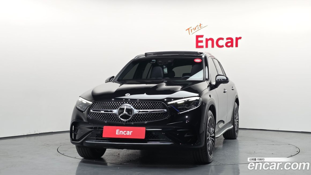 Mercedes-Benz GLC-Class GLC300 4MATIC AMG Line, 2023