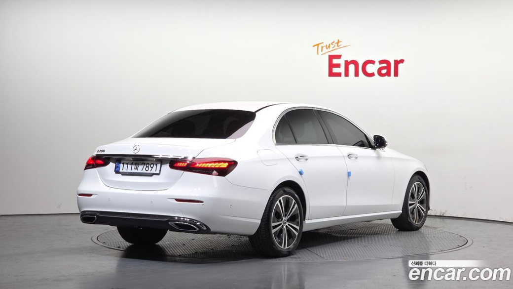 Mercedes-Benz E-Class E250 Avantgarde, 2022