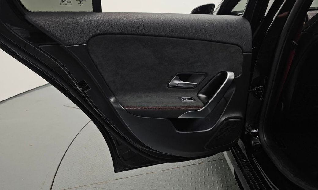 Mercedes-Benz A-Class AMG A35 4MATIC Sedan, 2022