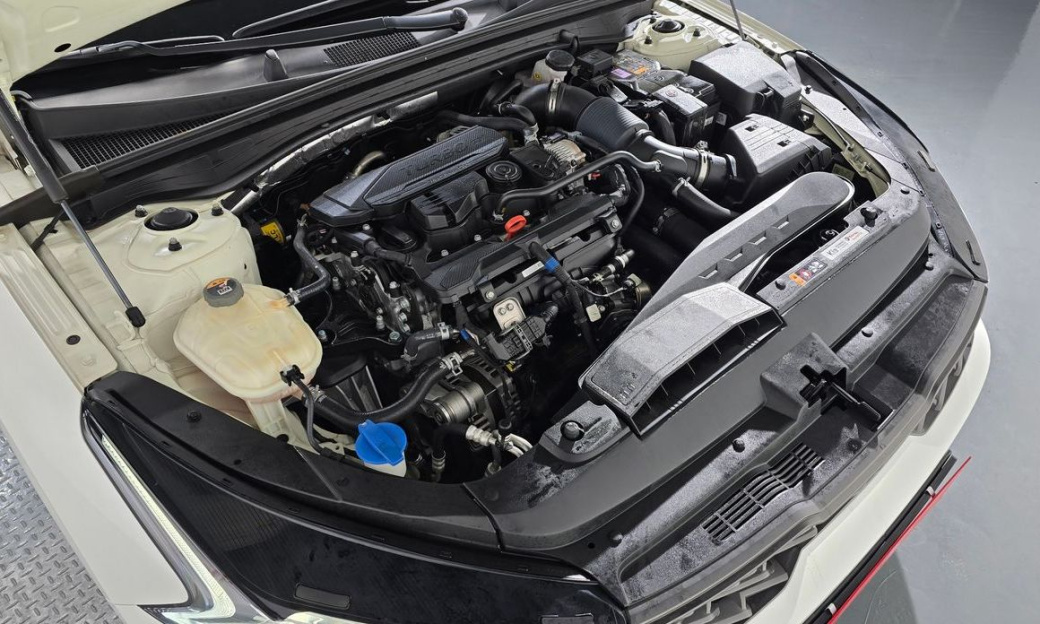 Kia K5 1.6 Turbo, 2022