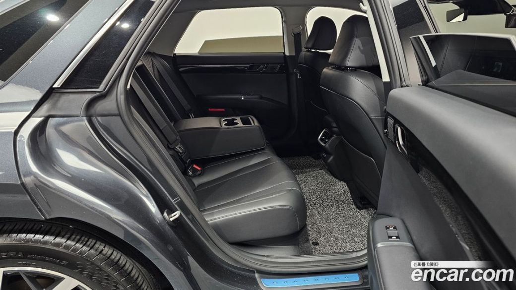 Hyundai Grandeur 2,5 Gasoline 2WD, 2023