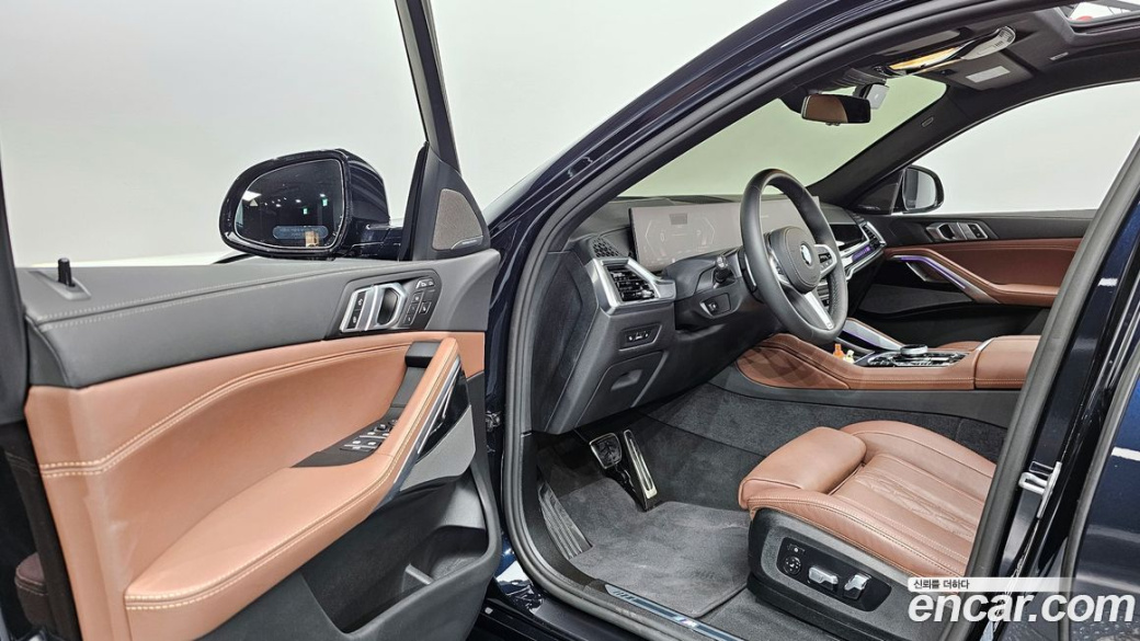 BMW X6 xDrive40d M Sport Pro, 2025
