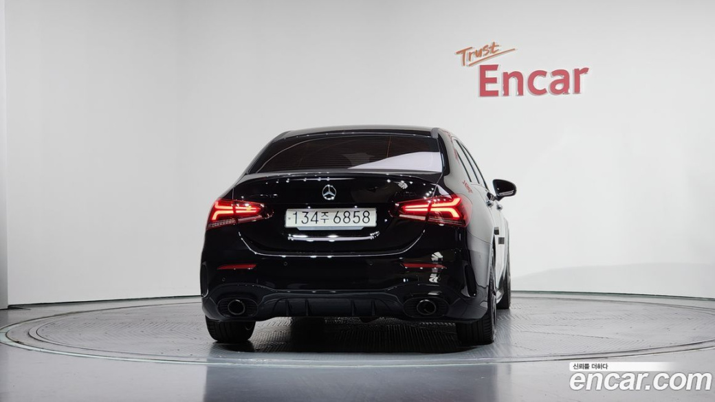 Mercedes-Benz A-Class AMG A35 4MATIC Sedan, 2023