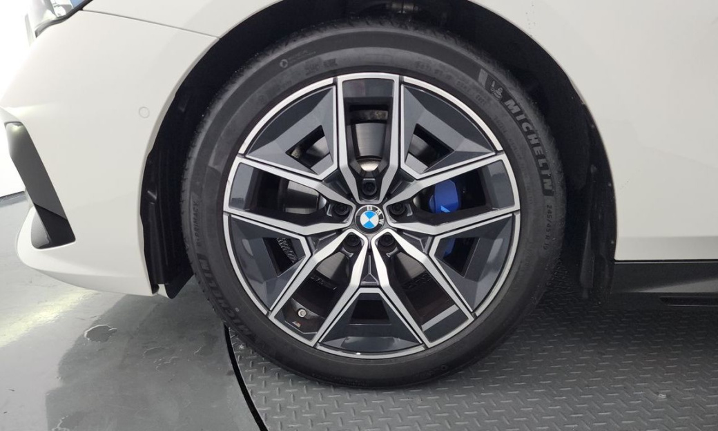 BMW 5-Series 520i M Sport, 2024