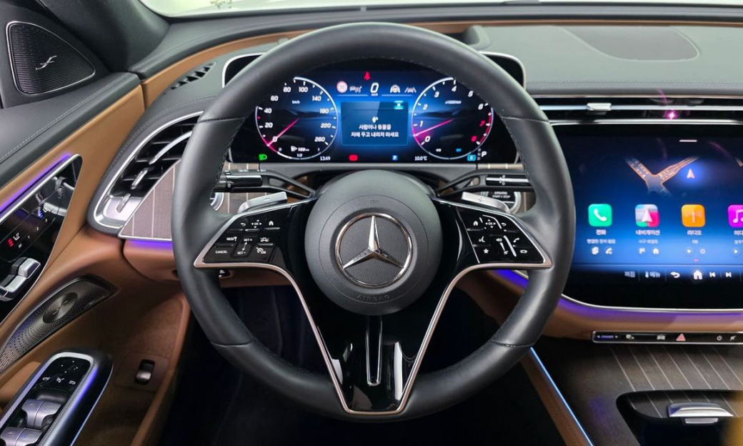Mercedes-Benz E-Class E450 4MATIC, 2024
