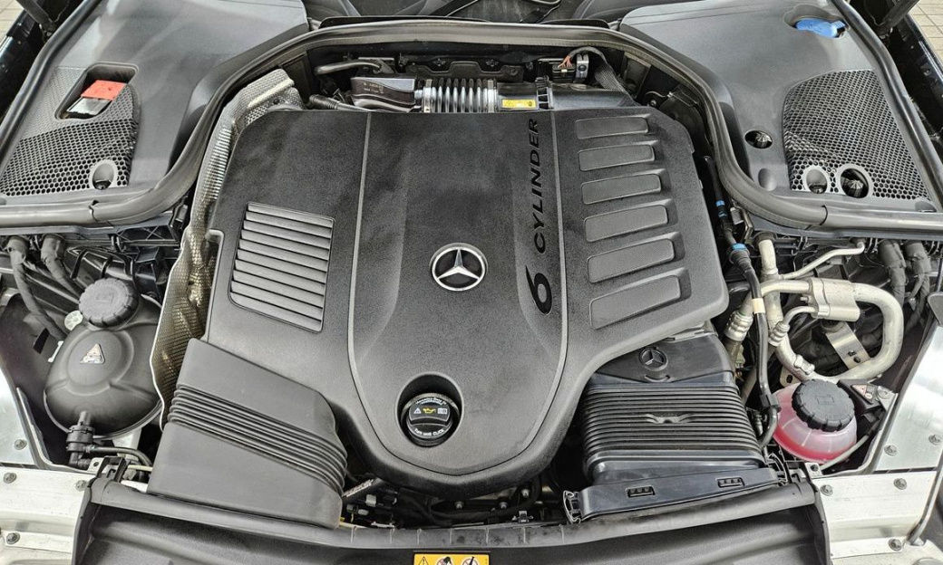 Mercedes-Benz E-Class E450 4MATIC Exclusive, 2022