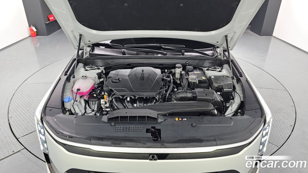 Kia K8 2.5 Gasoline 2WD, 2025