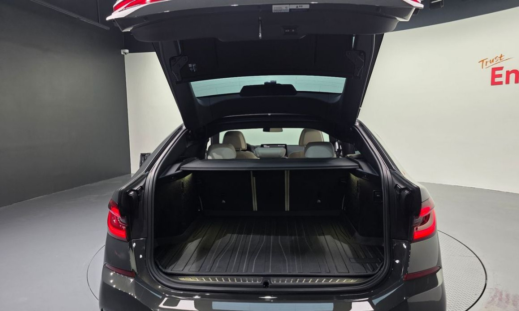 BMW Gran Turismo 630i xDrive M Sport, 2024