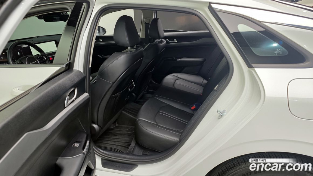 Kia K5 2.0, 2025