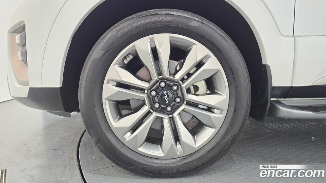 Kia Mohave Diesel 3.0 4WD 7-Seater, 2023