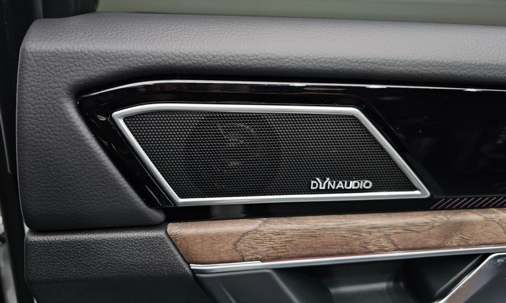 Volkswagen Touareg 3.0 TDI Prestige, 2024