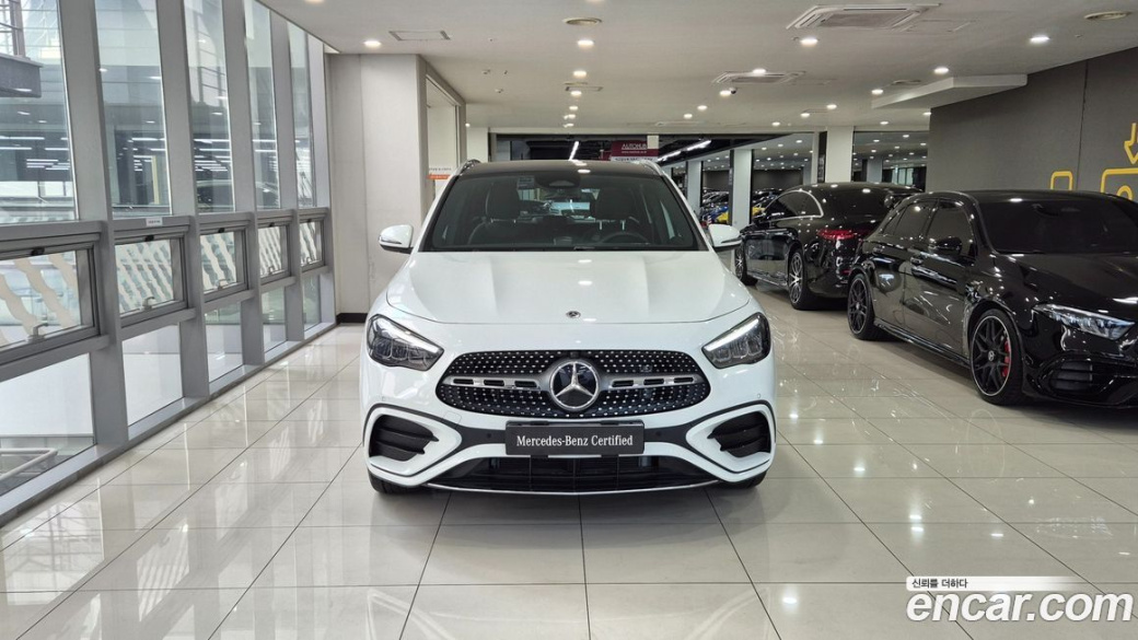 Mercedes-Benz GLA-Class GLA250 4MATIC, 2026